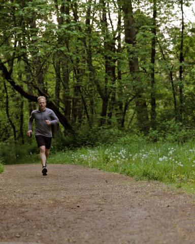 uo faculty member on a run